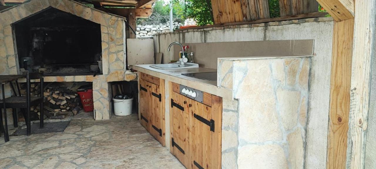 Kuca Za Odmor Postonjski Maslenica Esterno foto