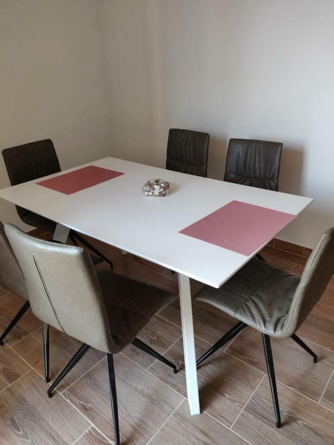 Kuca Za Odmor Postonjski Maslenica Esterno foto