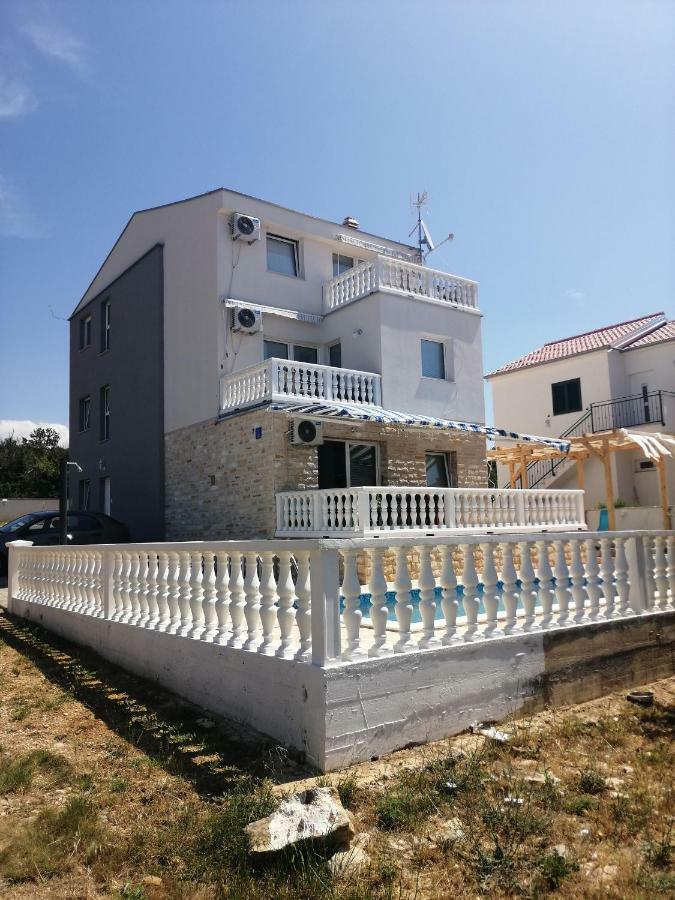 Kuca Za Odmor Postonjski Maslenica Esterno foto
